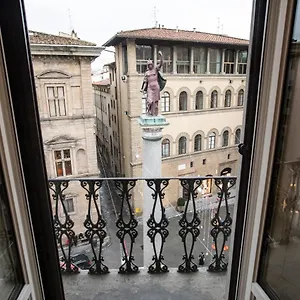 Alojamento de Acomodação e Pequeno-almoço Tornabuoni View, Florença